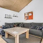 Three-bedroom In Nyaraló