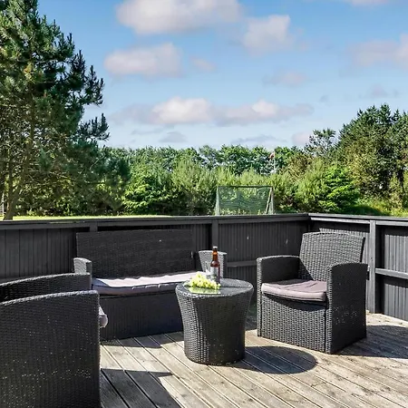 Three-bedroom In Blåvand