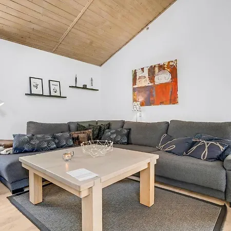 Nice Home In Blavand With Sauna Dom wakacyjny
