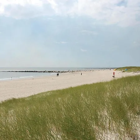 Three-bedroom In Hébergement de vacances