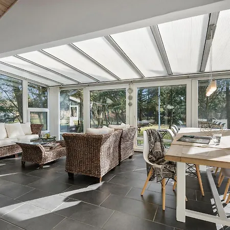 Hébergement de vacances Three-bedroom In Blåvand